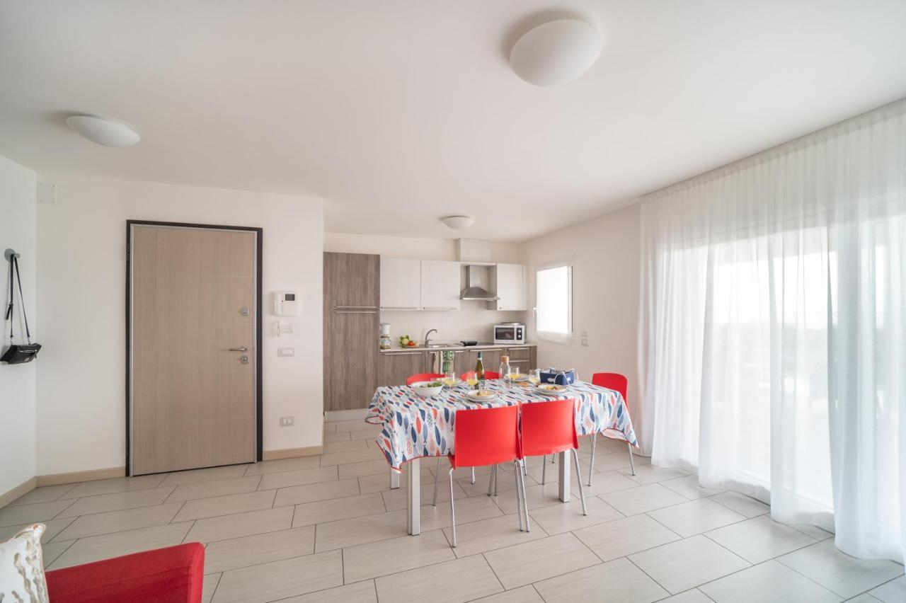 Residenza Monica Apartamento Lignano Sabbiadoro Exterior foto